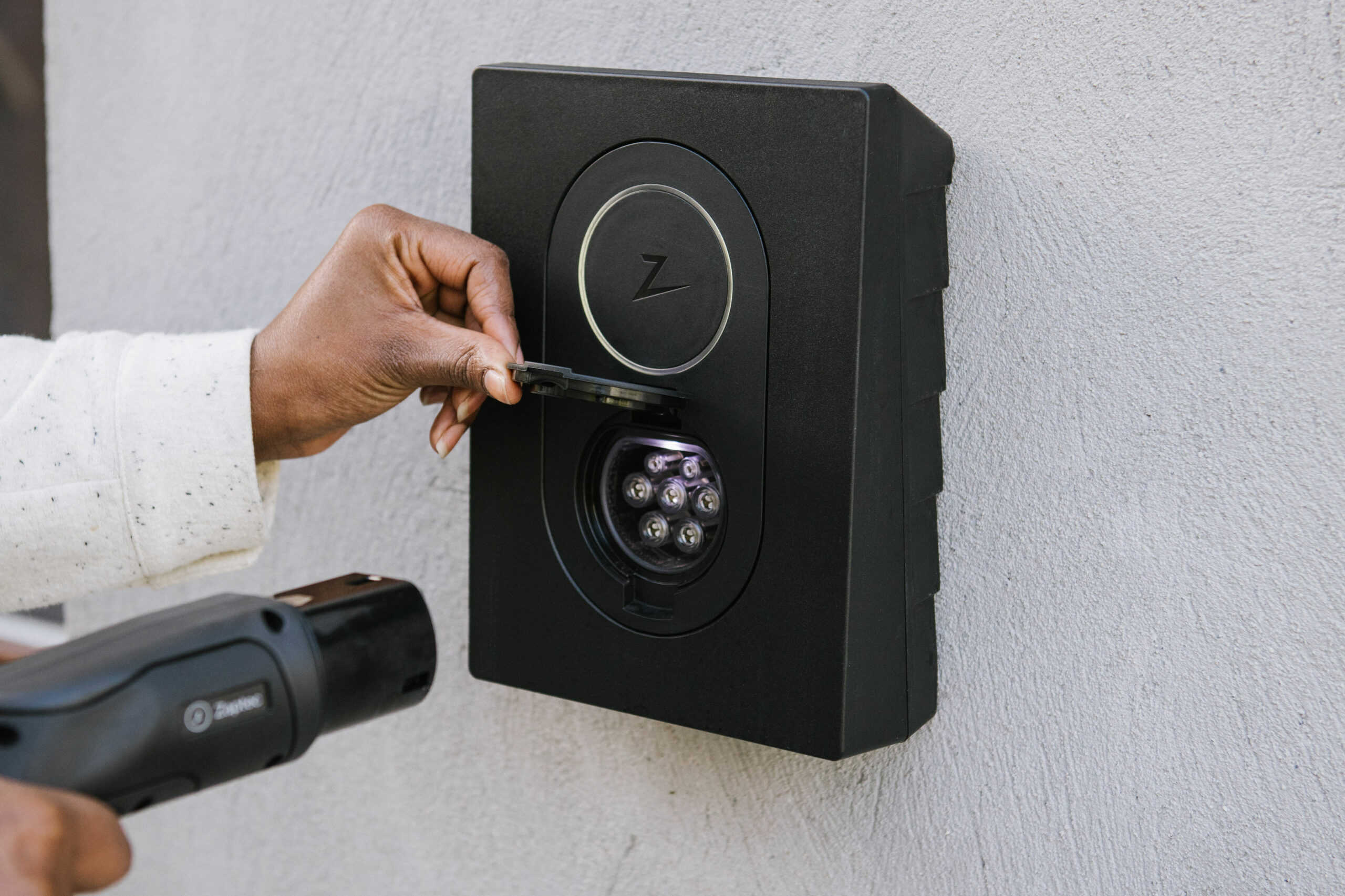 Zaptec_august-27-scaled